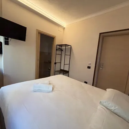 Le Stanze Del Duca Pensionat Ferrara